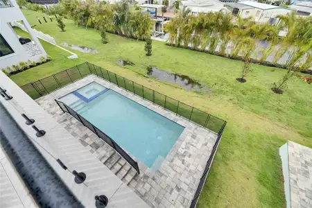 New construction Single-Family house 6528 Simone Shores Cir, Apollo Beach, FL 33572 - image 4