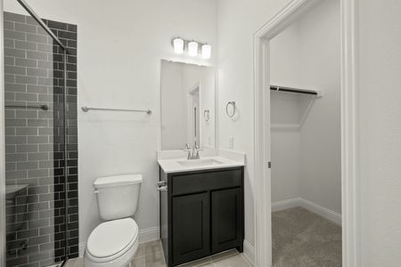 New construction Single-Family house 974 Reeves Dr, DeSoto, TX 75115 plan Manor (Courtyard) - image 14