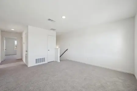 New construction Single-Family house 3226 Davenport Downs, San Antonio, TX 78222 plan Voyager - image 18