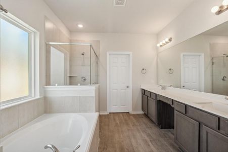 New construction Single-Family house 347 Bay Oaks St, La Porte, TX 77571 - image 7