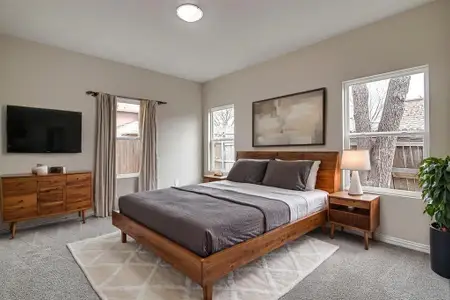 New construction Single-Family house 1005 E Tucker St, Fort Worth, TX 76104 - image 5