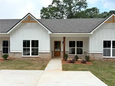 New construction Townhouse house 109 Haygood Pl, Carrollton, GA 30117 - image