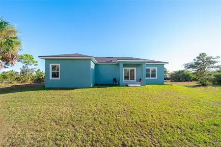 New construction Single-Family house 15473 Lakeland Cir, Port Charlotte, FL 33981 - image