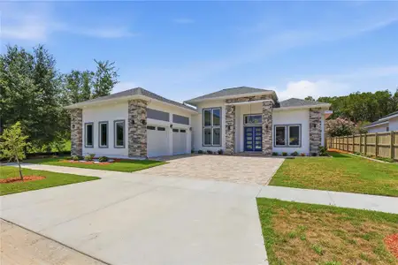 New construction Single-Family house 12041 Sw 12Th Ln, Gainesville, FL 32607 - image