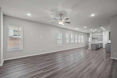 New construction Single-Family house 27202 Butterfly Mint Ln, Waller, TX 77447 The Woodlee- photo 7 7