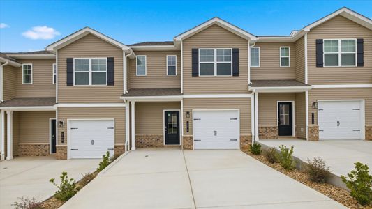 New construction Single-Family house 136 Jace Wy, Kodak, TN 37764 plan Altamont Townhome - image