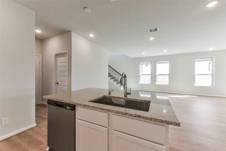 New construction Single-Family house 4616 Mesquite Trl, Pinehurst, TX 77362 plan The Trenton - image 12