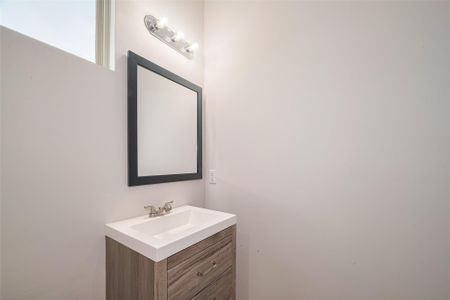 New construction Single-Family house 1101 Johnson St, Baytown, TX 77520 - image