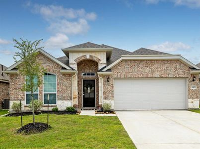 New construction Single-Family house 5307 Cascade Court, Alvin, TX 77511 - photo 0