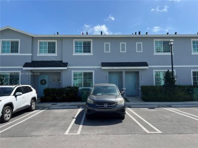 New construction Townhouse house 1065 Nw 4Th Ter, Florida City, FL 33034 null- photo 0