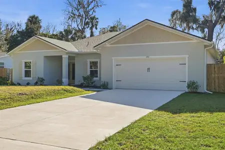 New construction Single-Family house 402 Oliver Dr, New Smyrna Beach, FL 32168 - image