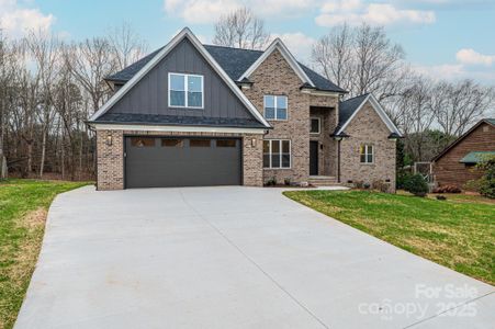 New construction Single-Family house 1328 33Rd Avenue Dr Ne, Hickory, NC 28601 - image
