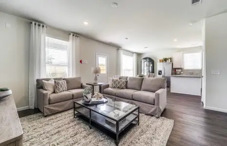 New construction Single-Family house 6922 Bens Lndg, Cove, TX 77523 - image