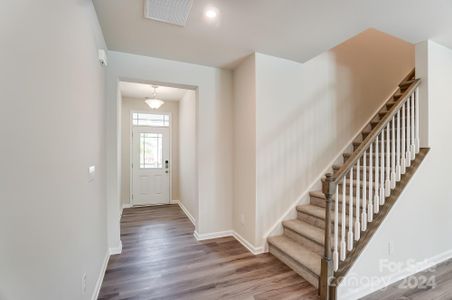 New construction Townhouse house 14905 Tamarack Dr, Charlotte, NC 28278 null- photo 16 16