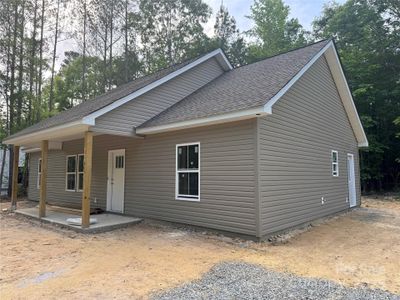 New construction Single-Family house 318 Stanback St, Mount Gilead, NC 27306 - image
