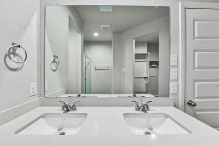 New construction Single-Family house 12004 Murano Dr, Austin, TX 78747 plan Cloverleaf 1533 - image 14