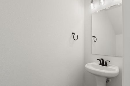 New construction Single-Family house 707 Stampede Rd, San Marcos, TX 78666 plan Oak - image 15