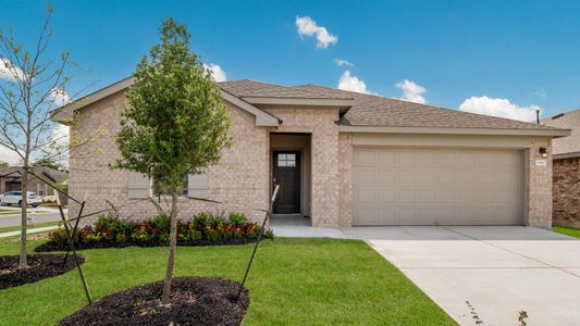 New construction Single-Family house 2001 Bandito Bluff Pass, Leander, TX 78641 plan The Lakeway - image