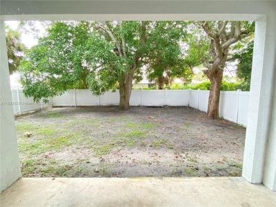 New construction Duplex house 440 21St St, West Palm Beach, FL 33407 null- photo 25 25