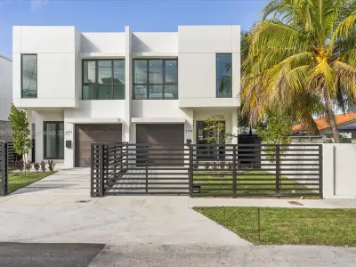 New construction Townhouse house 2732 Sw 31St Ave, Miami, FL 33133 - image