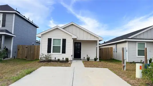 New construction Single-Family house 16799 N Marie Village Dr, Conroe, TX 77306 - image