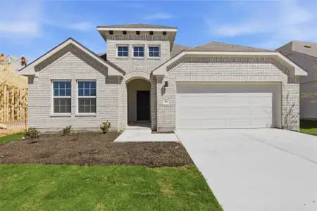 New construction Single-Family house 412 Quail Convey Dr, Jarrell, TX 76537 plan Paramount - image