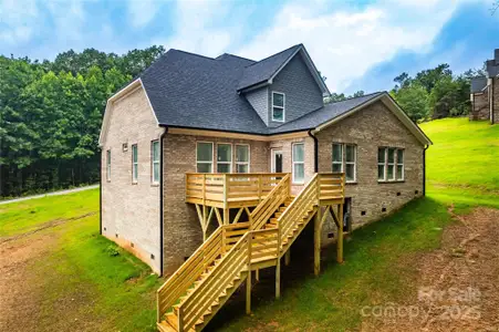 New construction Single-Family house 236 Mark Ryan Ln, Dallas, NC 28034 - image