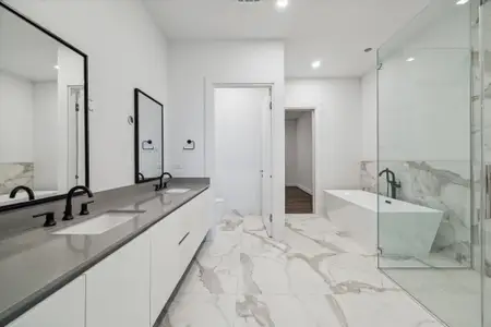 New construction Condo house 1711 Allen Pkwy, Unit 2403, Houston, TX 77019 - image 5