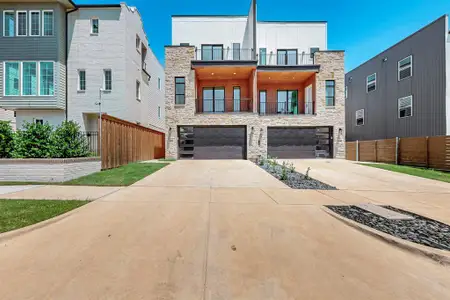 New construction Single-Family house 1021 Mobile St, Dallas, TX 75208 null- photo 0