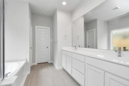 New construction Single-Family house 12018 Maple Oak Dr, Houston, TX 77066 Plan 270- photo 16 16