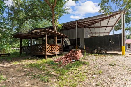 Wonderful Entertainment Covered Patio looking out to Nature!