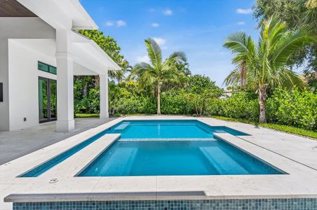 New construction Single-Family house 736 Norfolk Pine Ln, Vero Beach, FL 32963 - image