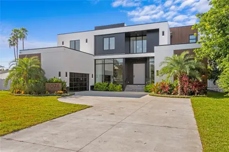 Snell Isles by Arjen Homes LLC in St. Petersburg - image