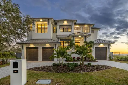 New construction Single-Family house 5032 W Longfellow Ave, Tampa, FL 33629 - image