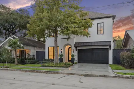 New construction Single-Family house 1119 Willard St, Houston, TX 77006 - image 2