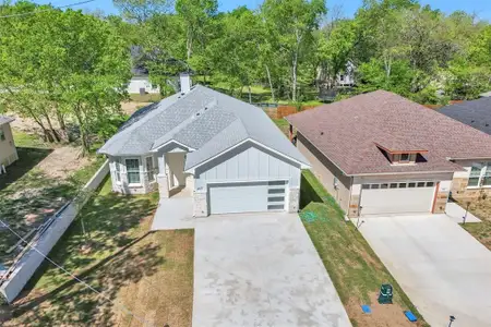 New construction Single-Family house 407 Henderson St, Bonham, TX 75418 - image