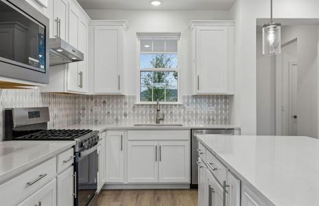 New construction Single-Family house 405 Snowbird Wy, McKinney, TX 75071 plan Alpine - image 7