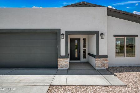 New construction Single-Family house 12459 W Lobo Drive, Arizona City, AZ 85123 - photo 0