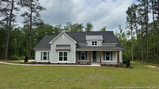 New construction Single-Family house 5379 Clubhouse Ln, Hope Mills, NC 28348 - image