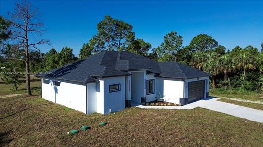 New construction Single-Family house 1254 S 1254 Ellipse St E, Lehigh Acres, FL 33974 - image