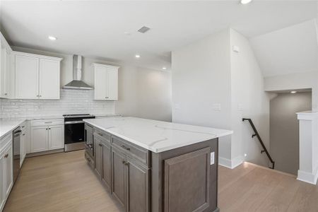 New construction Townhouse house 3005 1St Ave N, St. Petersburg, FL 33713 - image 8