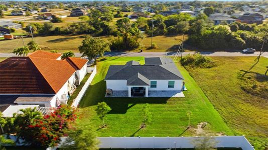New construction Single-Family house 1910 Nw 27Th Pl, Cape Coral, FL 33993 - image