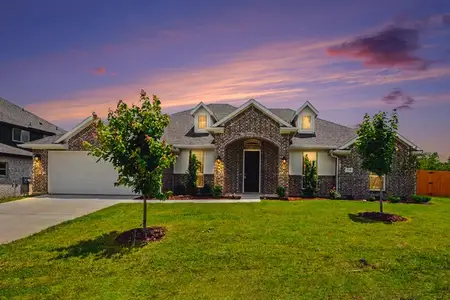 New construction Single-Family house 736 Candace, DeSoto, TX 75115 - image