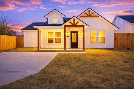 New construction Single-Family house 940 Holt Ave, Waco, TX 76706 - image