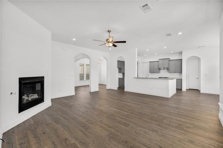 New construction Single-Family house 450 County Rd 4598, Boyd, TX 76023 null- photo 4 4