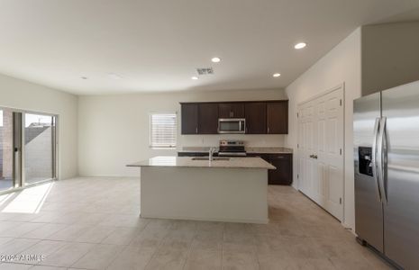 New construction Single-Family house 24635 W Concorda Dr, Buckeye, AZ 85326 Bluebell- photo 6 6