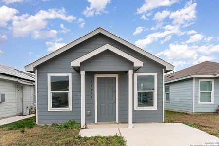 New construction Single-Family house 14330 Llama Pl, San Antonio, TX 78252 Alta- photo 0 0