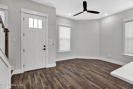 New construction Single-Family house 575 Gonzales Ave, Jacksonville Beach, FL 32250 null- photo 13 13