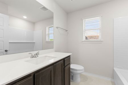 New construction Single-Family house 2609 River Bank Dr, Burleson, TX 76028 plan Alderbury II - image 19