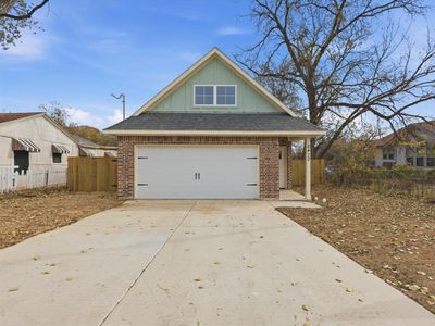 New construction Single-Family house 2413 Lena St, Fort Worth, TX 76105 - image